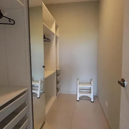 Avec Piscine Chauffee, 3 Et 4 Salles De Bains Villa Cannes