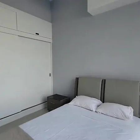 Villa Avec Piscine Chauffee, 3 Et 4 Salles De Bains Cannes